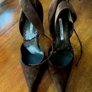 Manolo Blahnik Brown Suede Heels